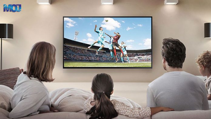 Bingyi-Ding-Do-People-Still-Watch-Television_-Final-1200x800 copy